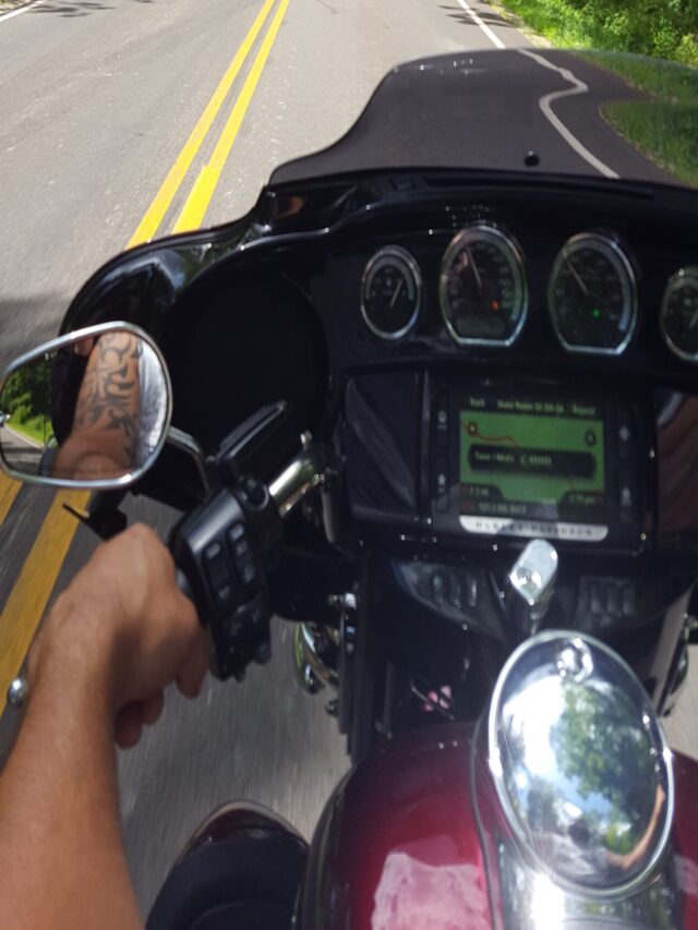 BREATHTAKING MOTORCYCLE RIDES IN OHIO: THE SCENIC WINDY 9 STORY