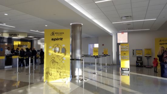 Flying Tips And Review of Spirit Airlines