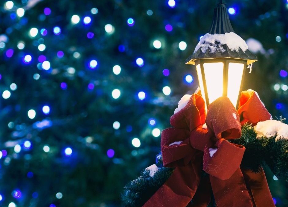The Best Akron Christmas Lights Displays