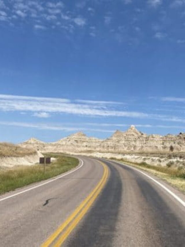 cropped-Badlands-550x413-1.jpg