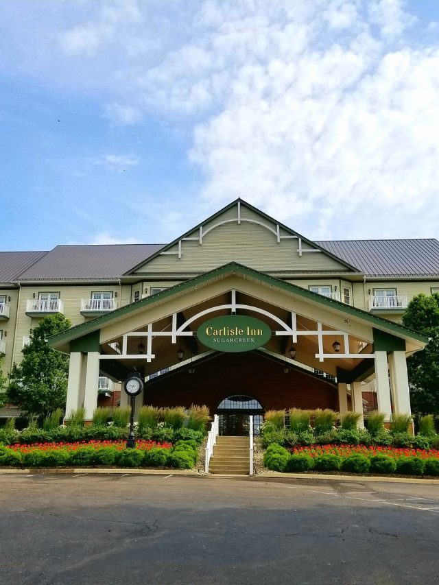 Carlisle Inn Sugarcreek, Ohio Story