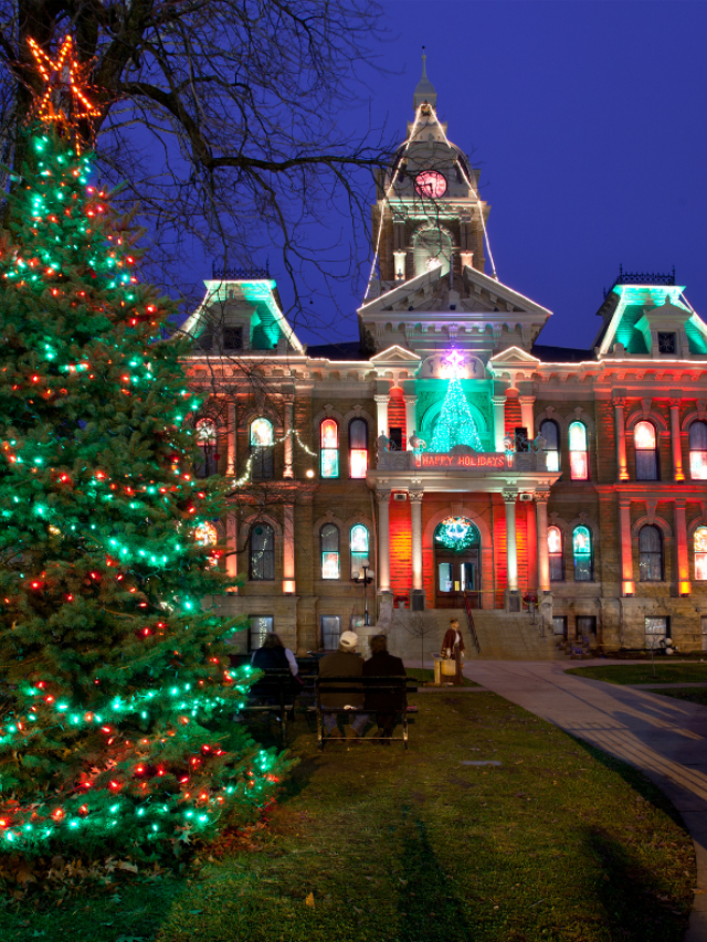 Cambridge, Ohio’s Dickens Victorian Village Story