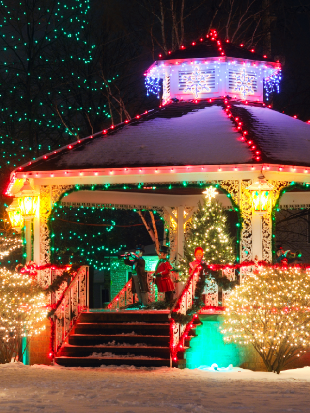 Christmas Throughout Lebanon, Ohio Story