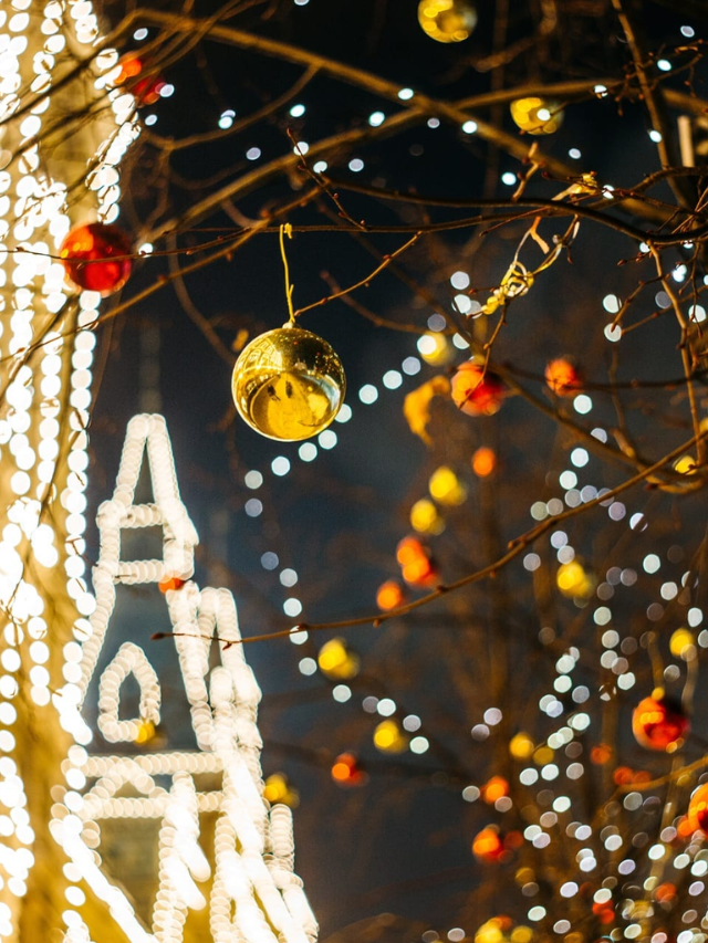 Northeast Ohio Christmas Lights Displays {2022} Story