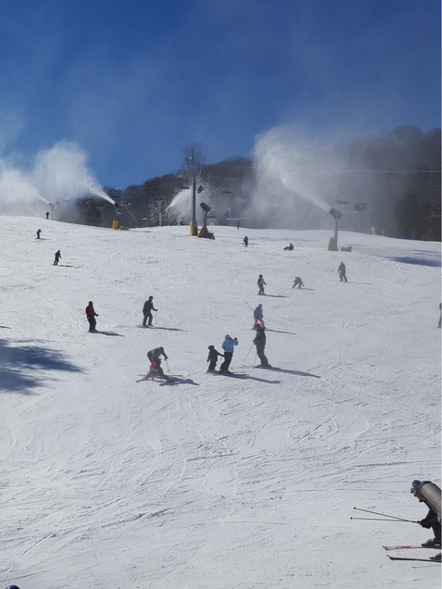 AWESOME SKIING IN WESTERN NORTH CAROLINA STORY