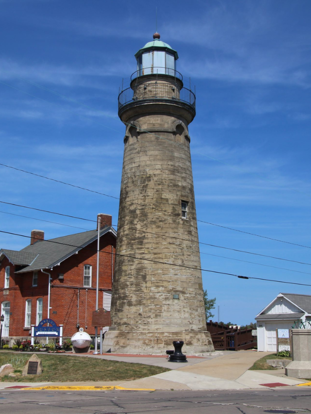 EXPLORING FAIRPORT HARBOR STORY