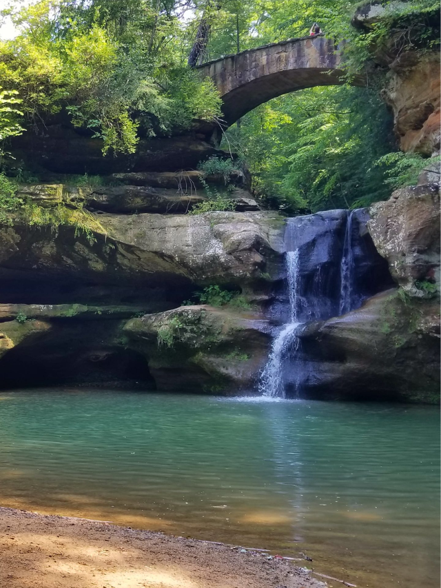 MUST-SEE HOCKING HILLS, OHIO ATTRACTIONS STORY