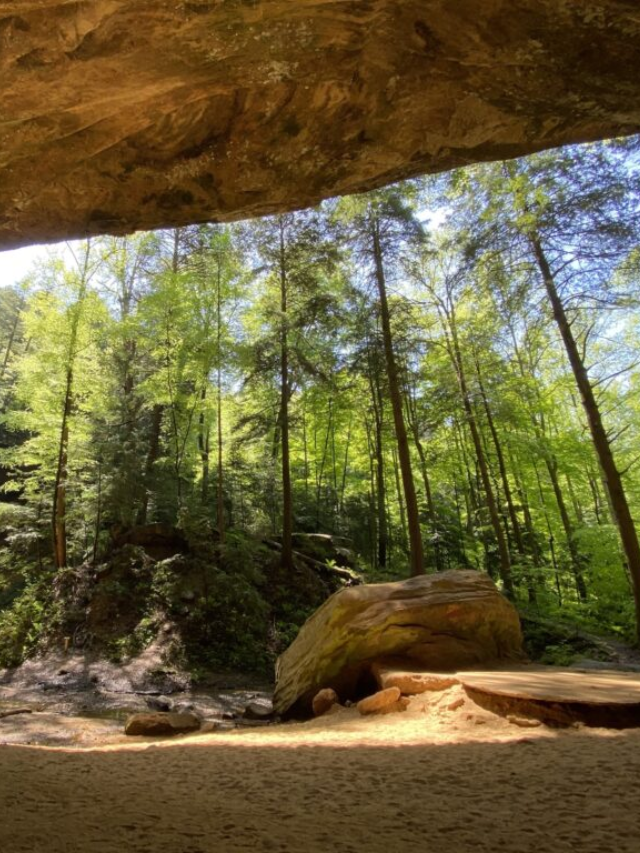 AMAZING THINGS TO DO IN HOCKING HILLS, OHIO STORY